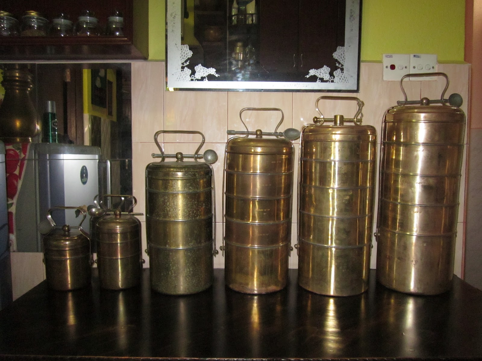 Tiffin Time Classic Stacked Lunch Pails Throughout History